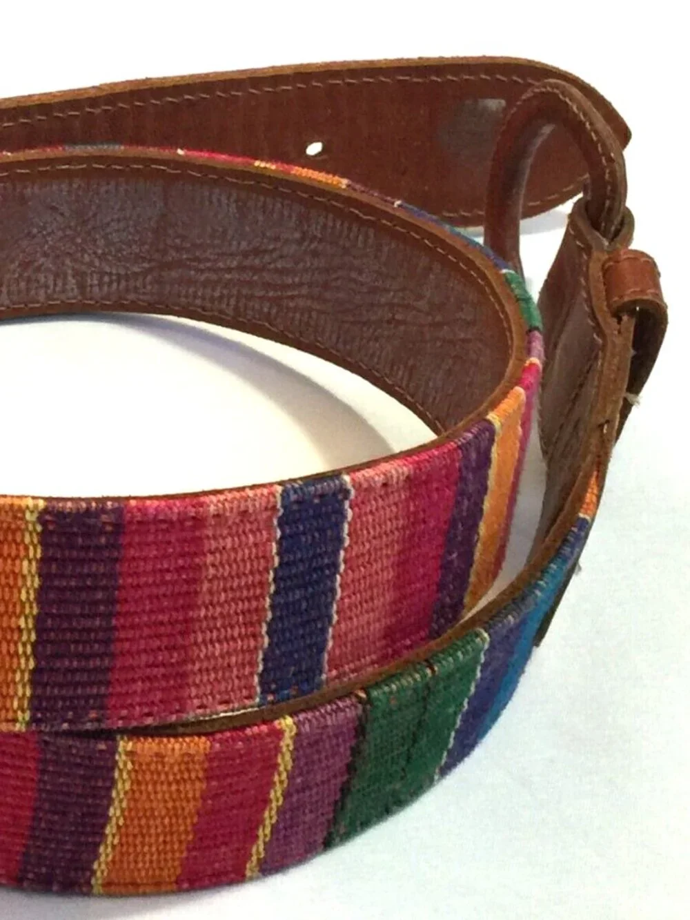 VINTAGE GUATEMALAN MULTICOLOR HANDWOVEN TEXTILE BUCKLE LEATHER BELT WOMENS 30